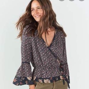 Faherty brand Ophelia wrap